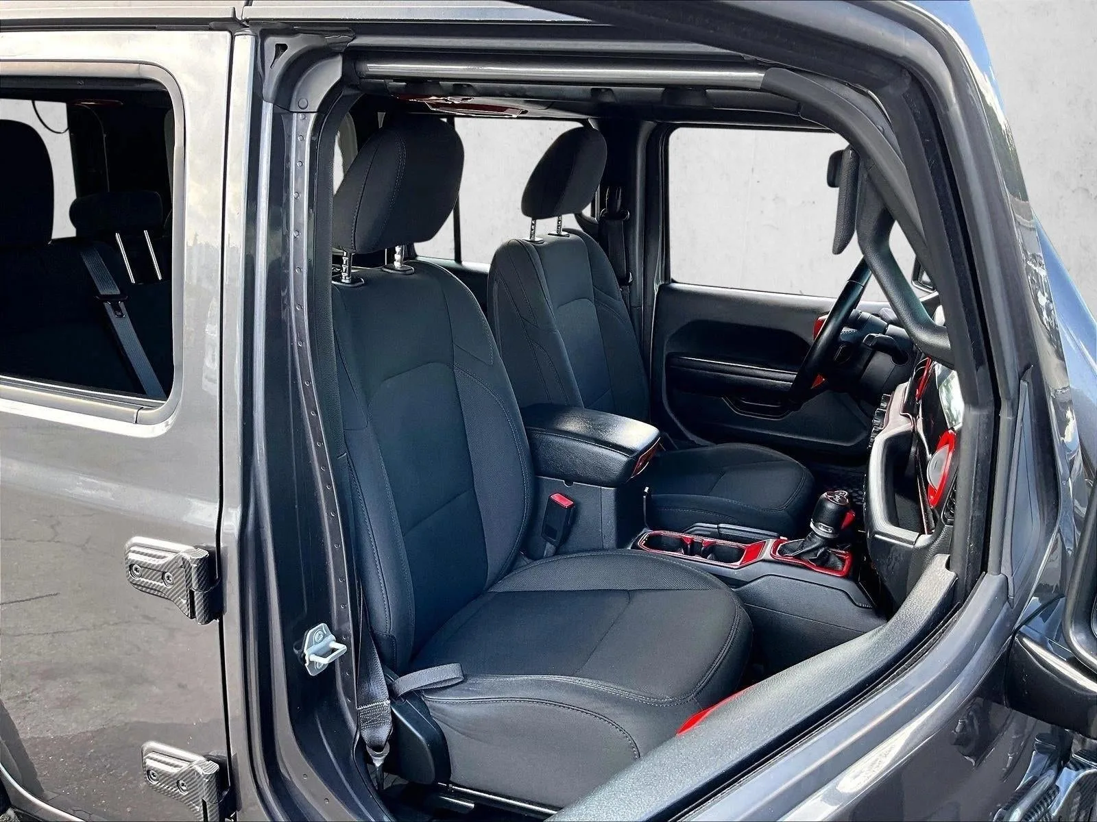 2021 Jeep Wrangler Unlimited Sport Altitude 4x4 photo 9