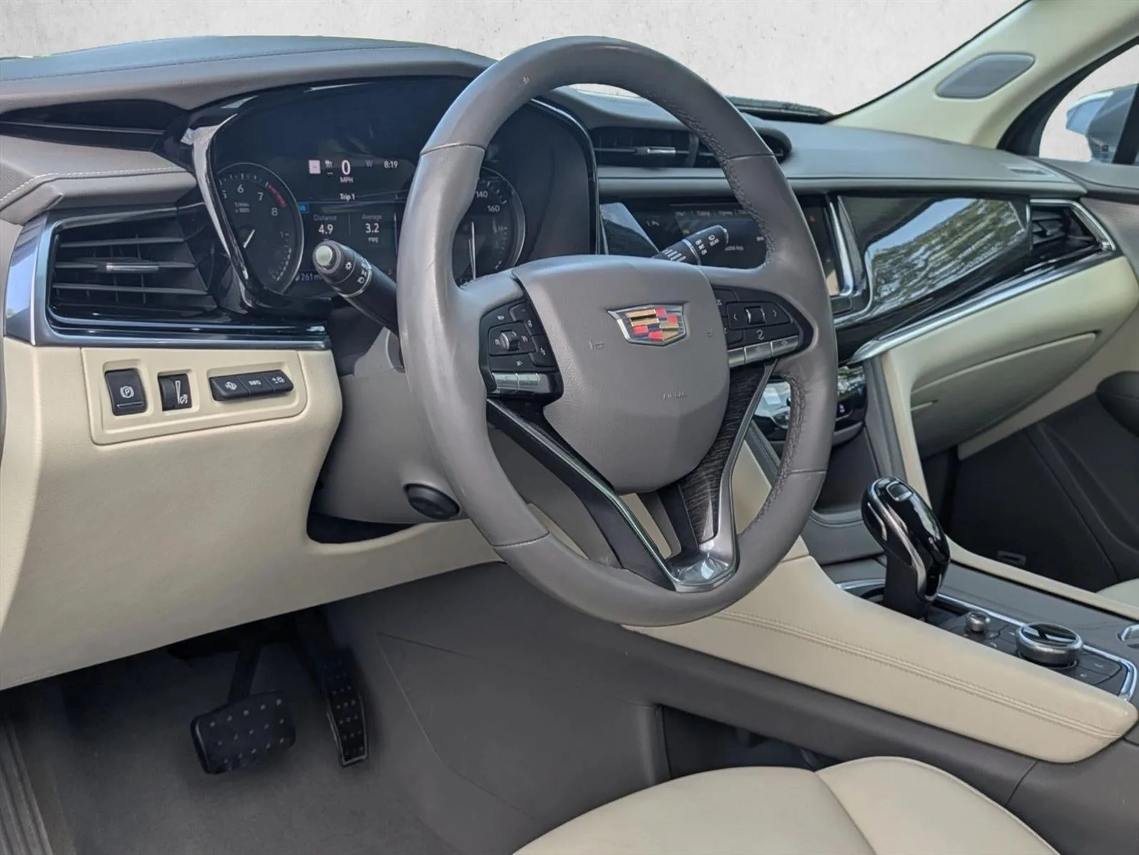 2020 Cadillac XT6 FWD 4dr Premium Luxury photo 10