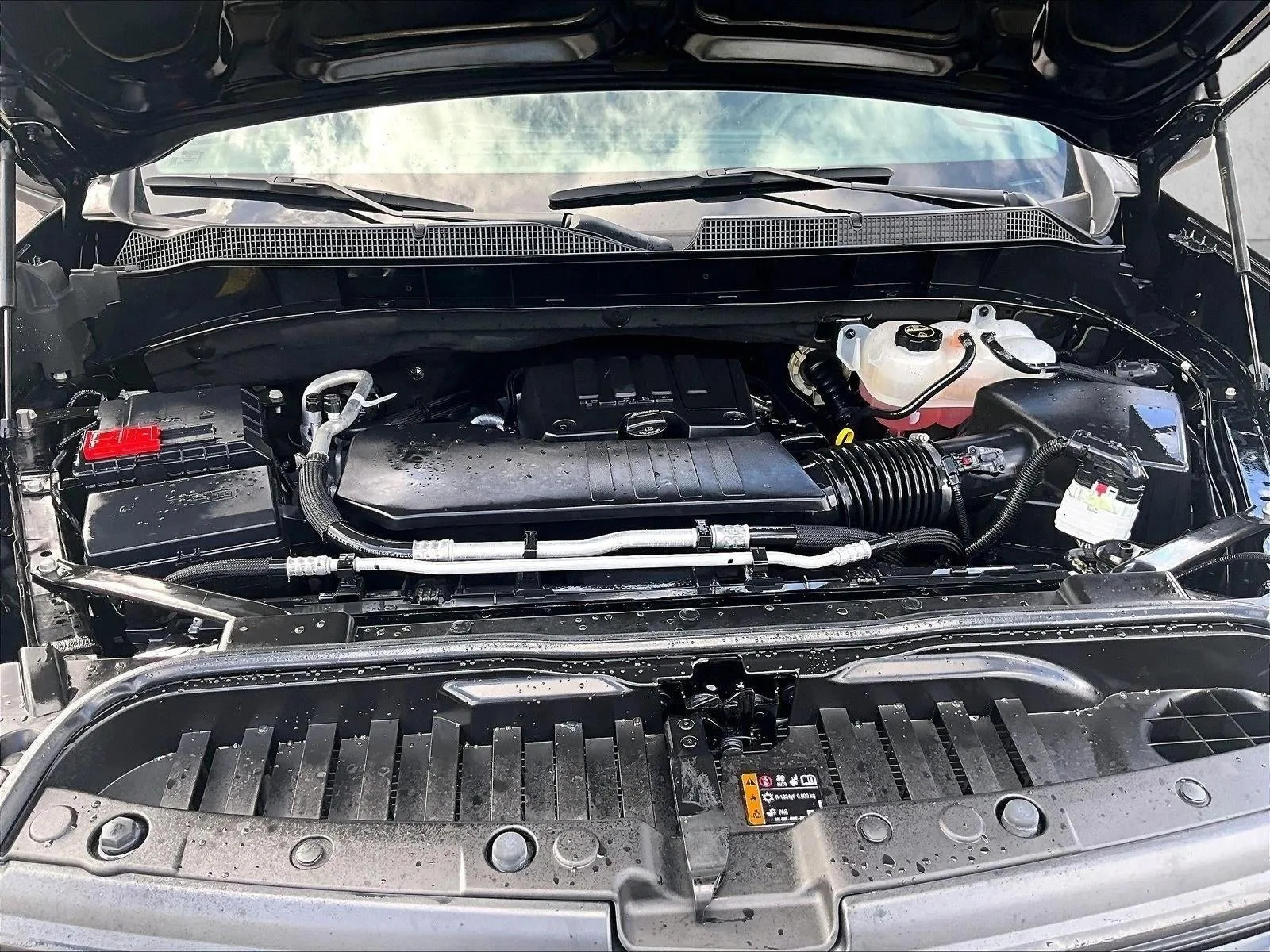 2025 Chevrolet Silverado 1500 RST photo 11