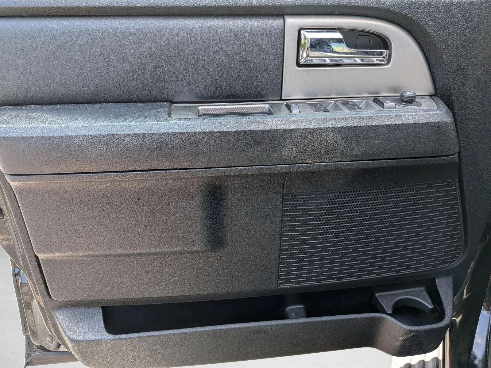 2016 Ford Expedition EL 4WD 4dr XLT photo 10