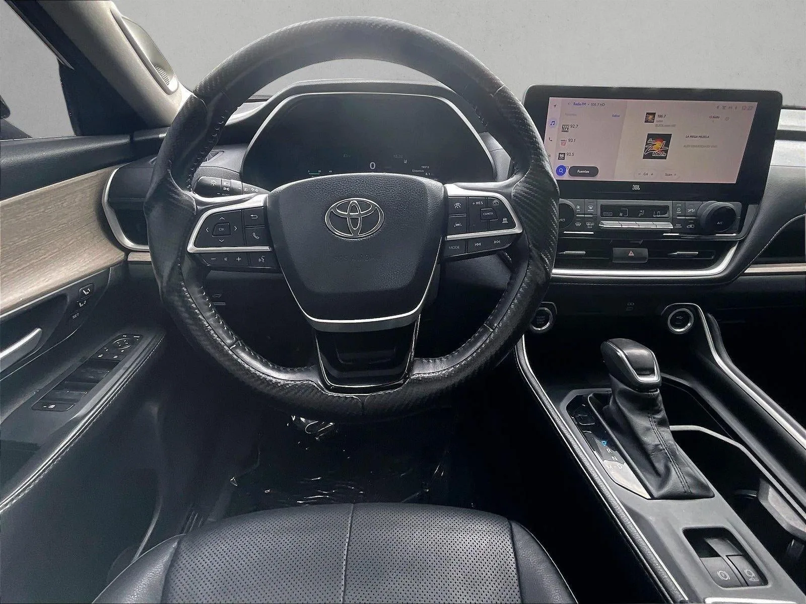 2024 Toyota Grand Highlander Limited photo 7