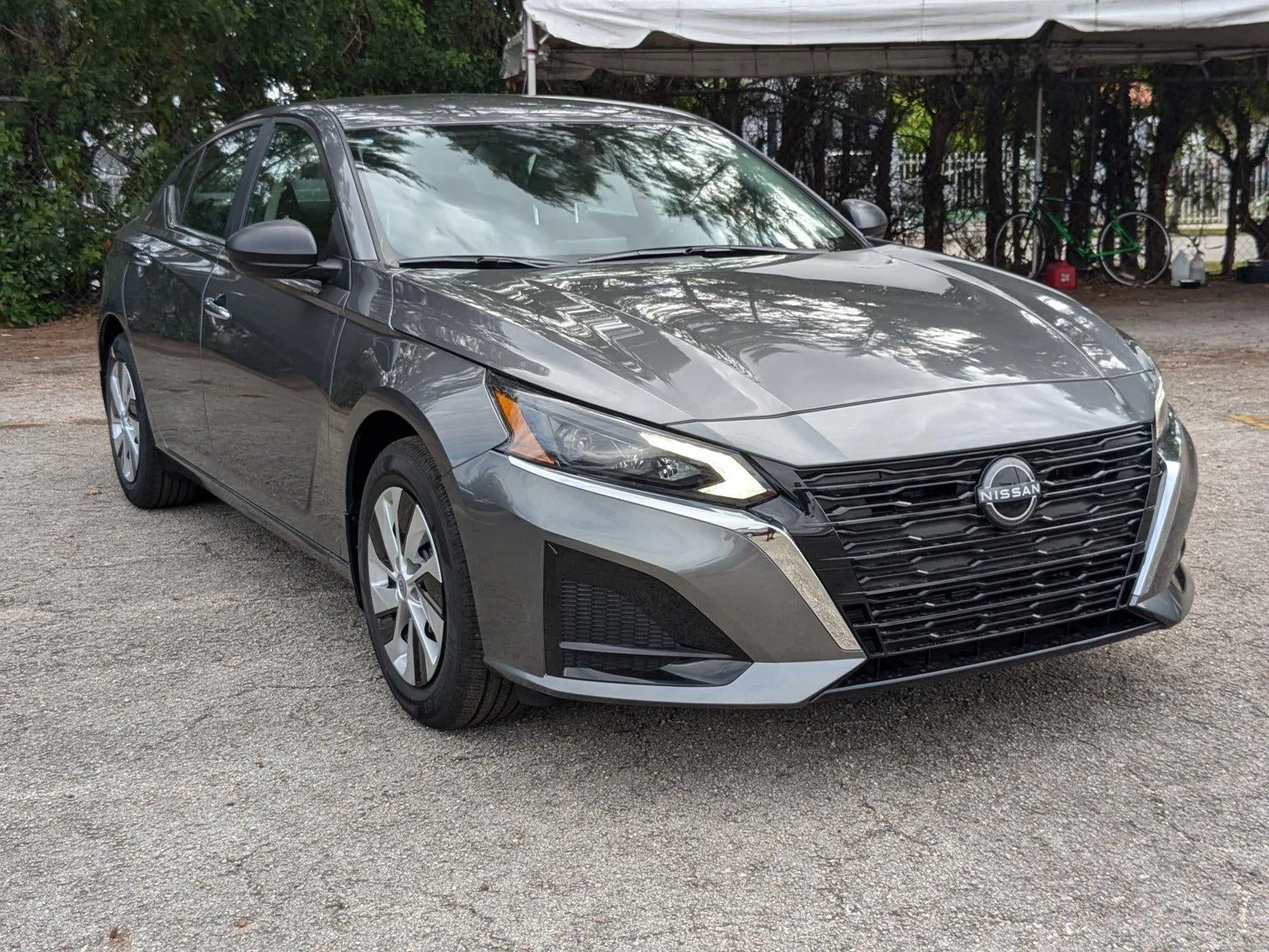 2025 Nissan Altima S FWD photo 6
