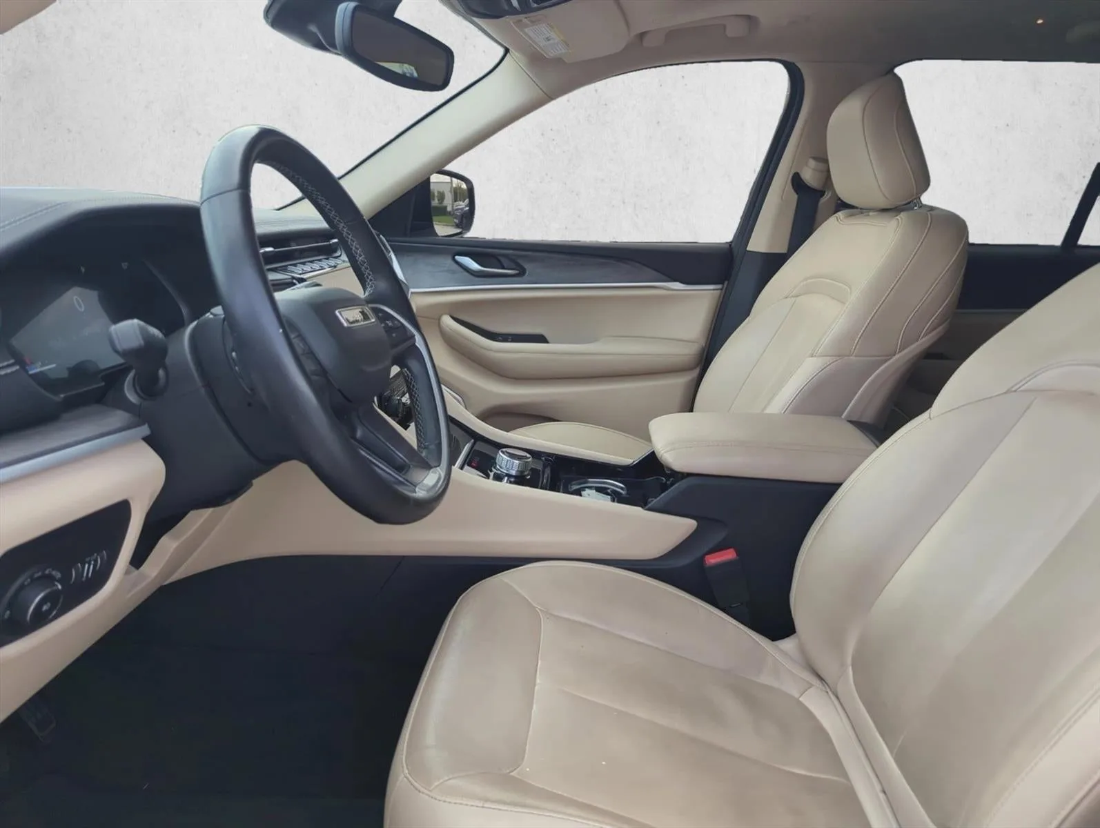 2022 Jeep Grand Cherokee Limited 4x4 photo 12