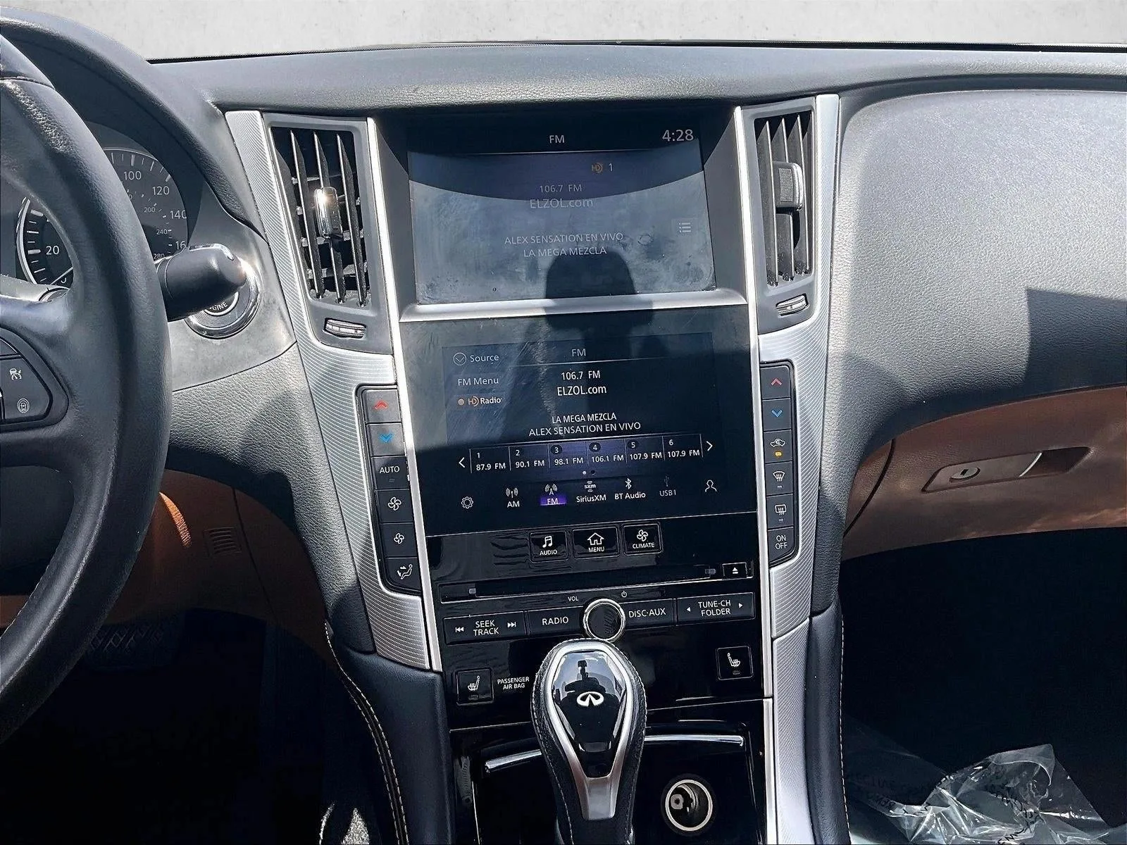 2024 INFINITI Q50 LUXE photo 8