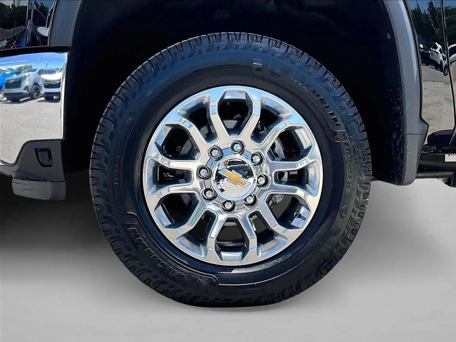 2025 Chevrolet Silverado 3500 HD LTZ photo 10