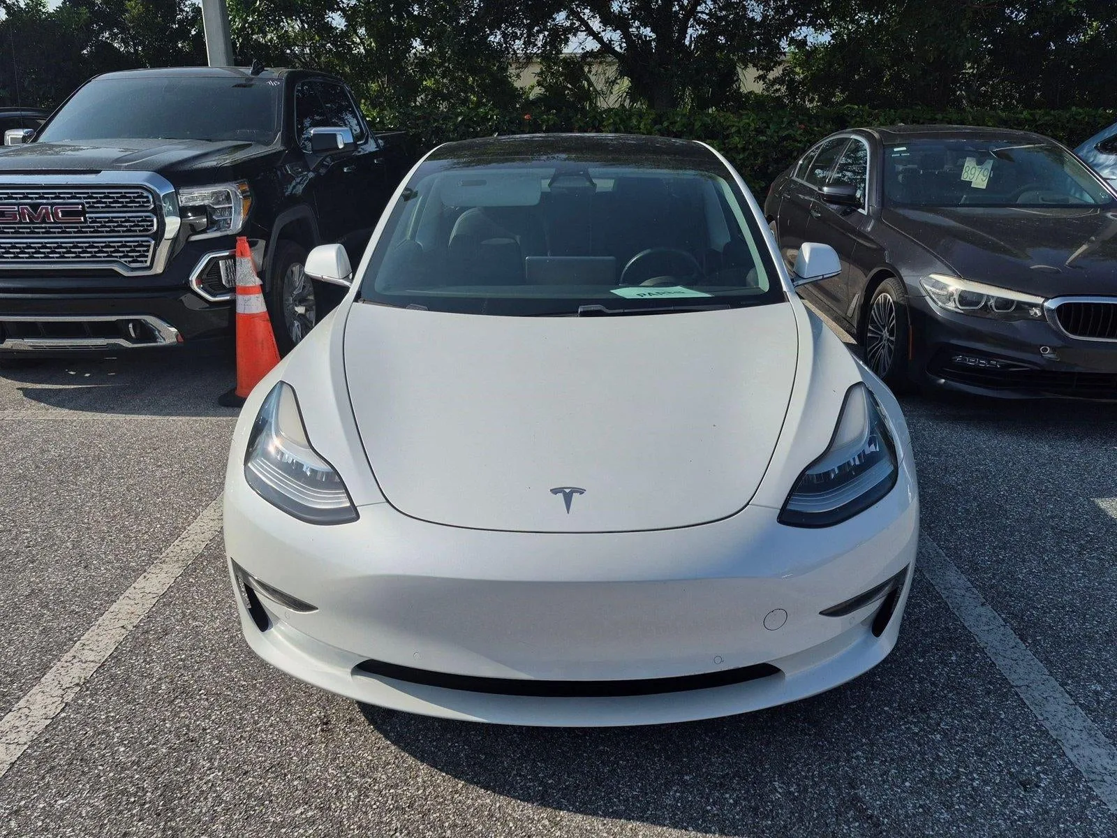 2019 Tesla Model 3 Standard Range RWD *Ltd Avail* photo 2
