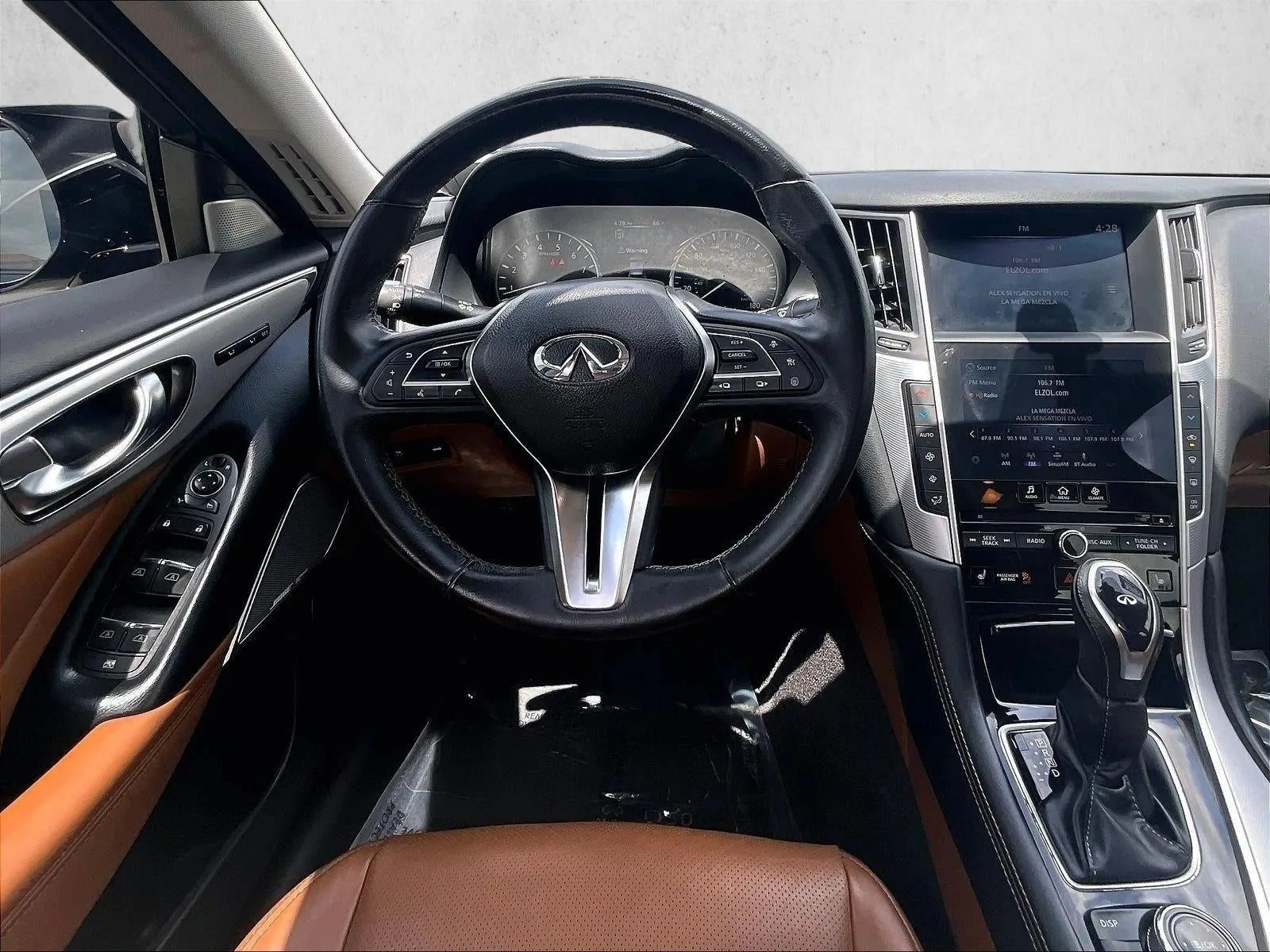2024 INFINITI Q50 LUXE photo 7