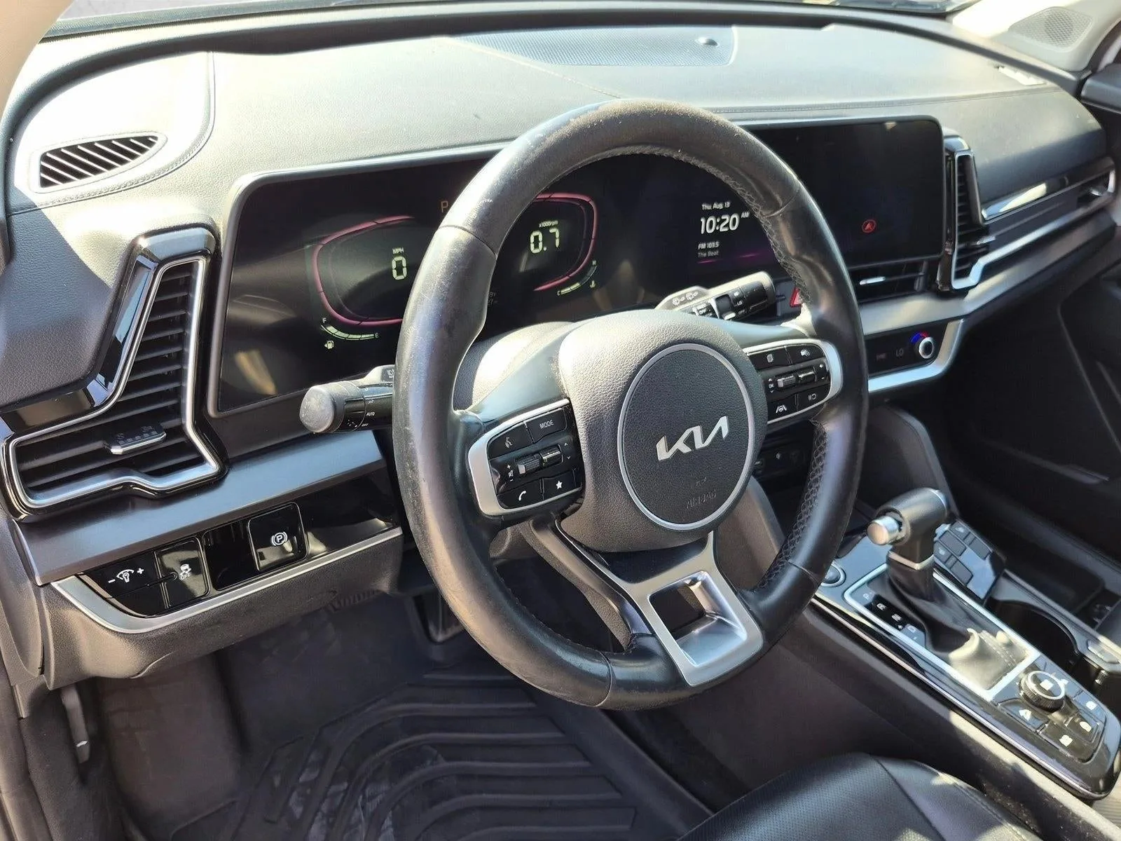 2024 Kia Sportage EX FWD photo 11