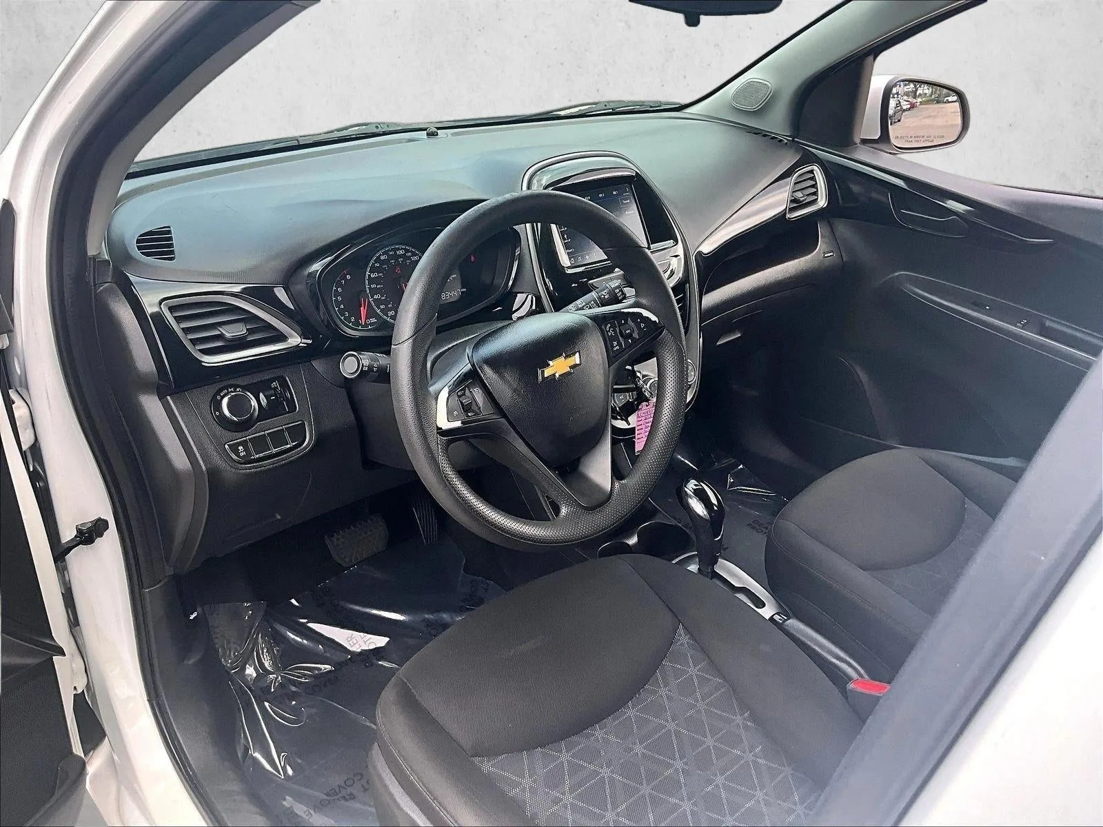 2020 Chevrolet Spark LT photo 12