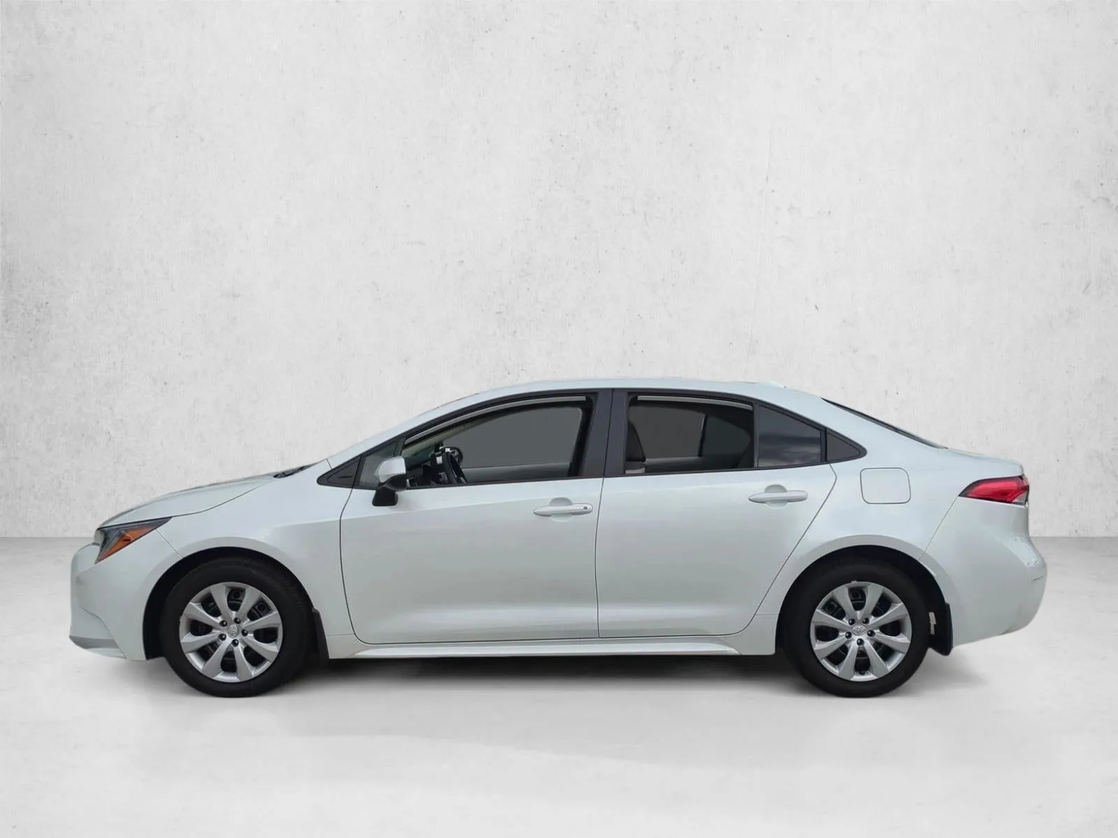 2026 Toyota Corolla LE CVT (Natl) photo 9