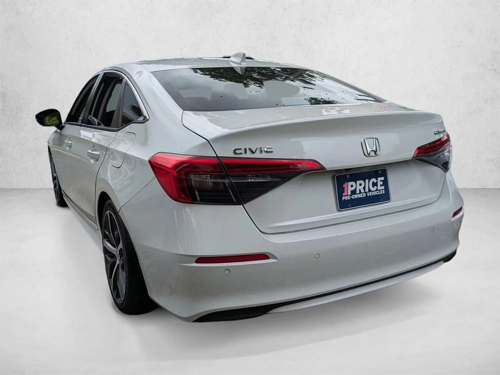 2024 Honda Civic Sedan Touring CVT photo 8
