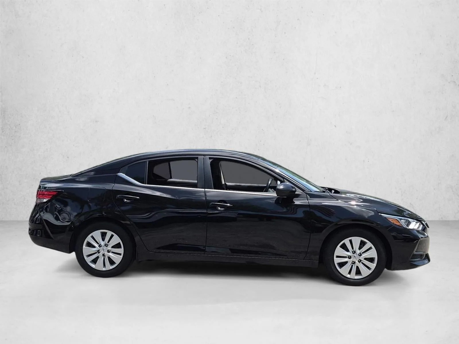 2023 Nissan Sentra S CVT photo 4