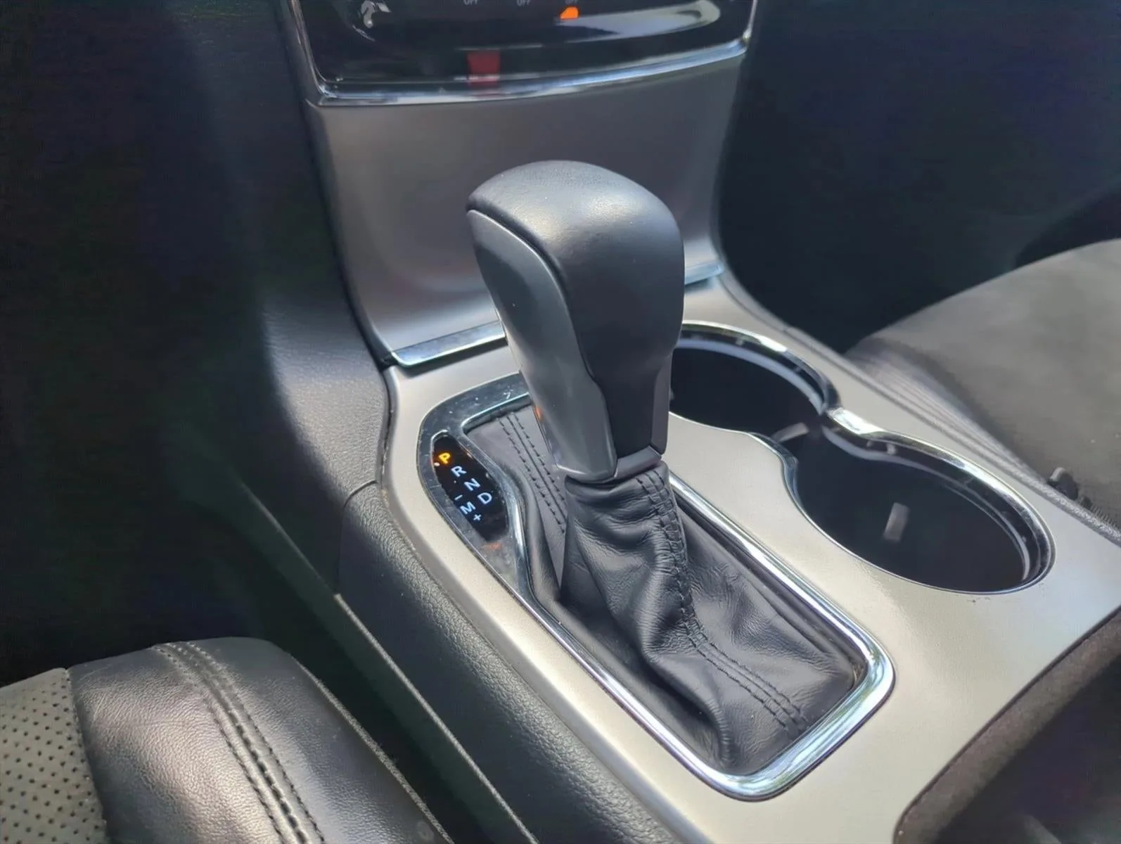 2019 Jeep Grand Cherokee Altitude 4x2 photo 6