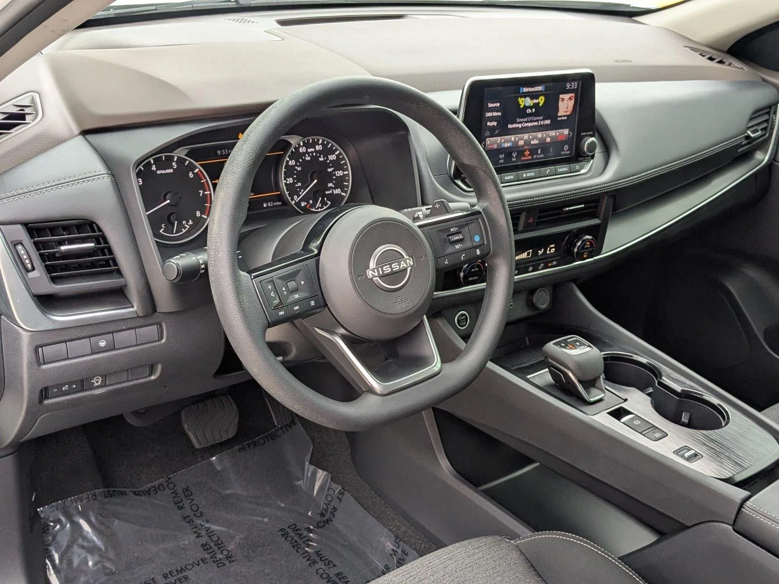 2023 Nissan Rogue FWD SV photo 10