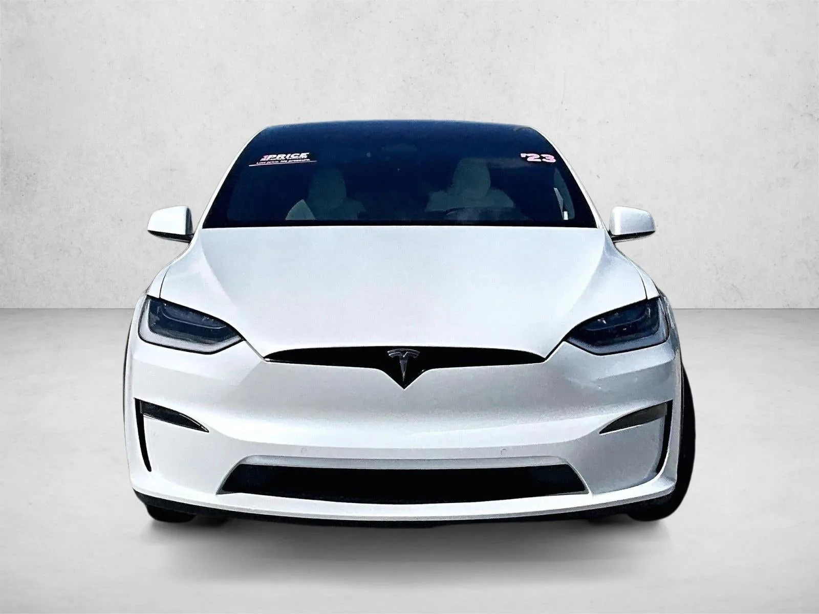 2023 Tesla Model X Base photo 3