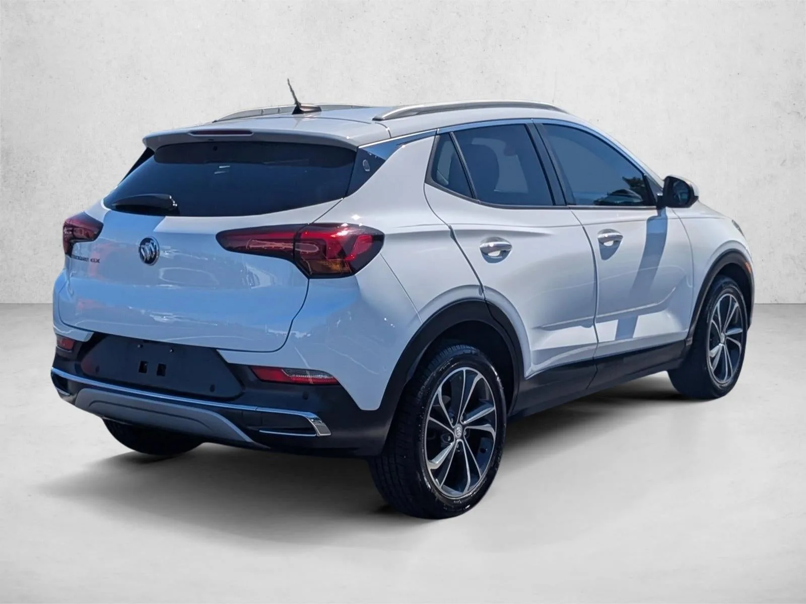 2020 Buick Encore GX Essence FWD photo 5