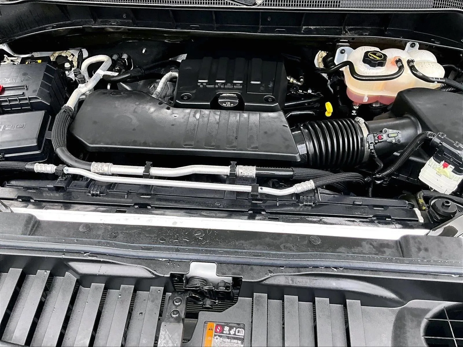 2025 Chevrolet Silverado 1500 WT photo 11