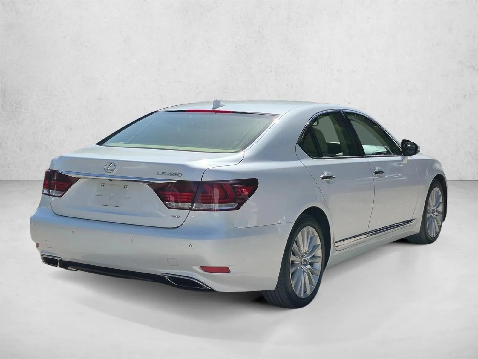 2014 Lexus LS 460 photo 5