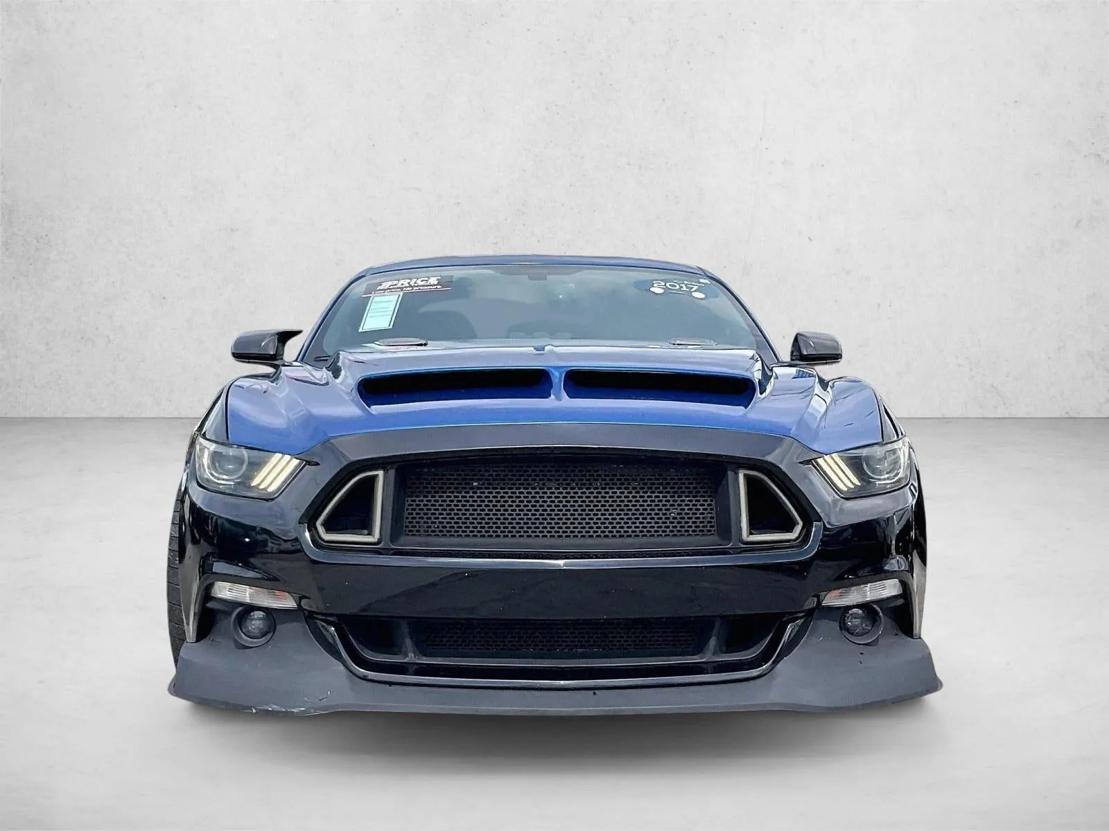 2017 Ford Mustang GT Premium photo 3