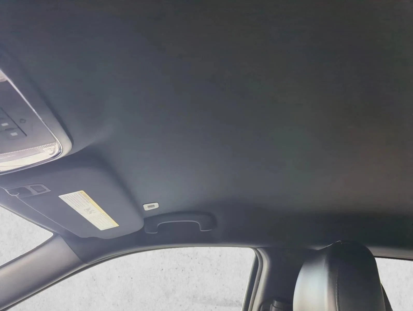2019 Jeep Grand Cherokee Altitude 4x2 photo 11