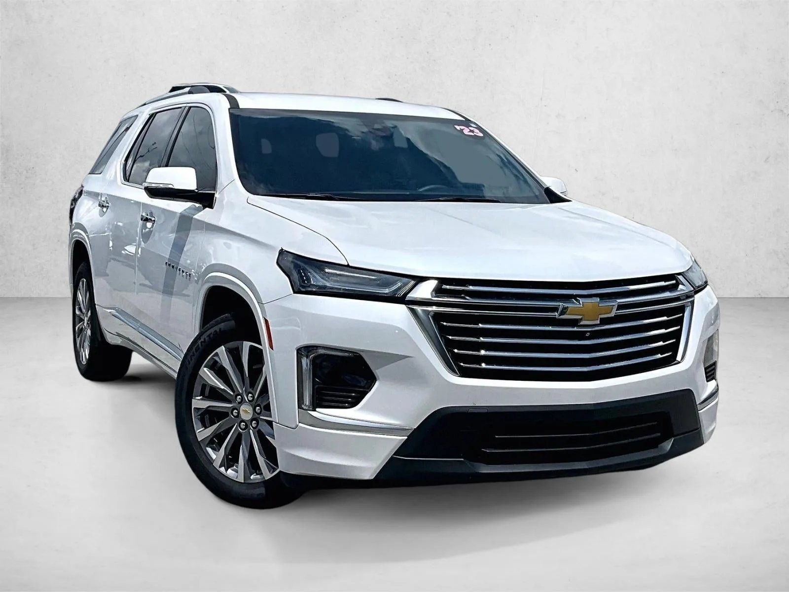 2023 Chevrolet Traverse Premier photo 12