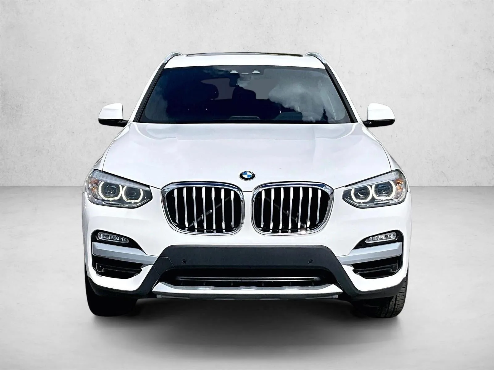 2019 BMW X3 sDrive30i photo 3