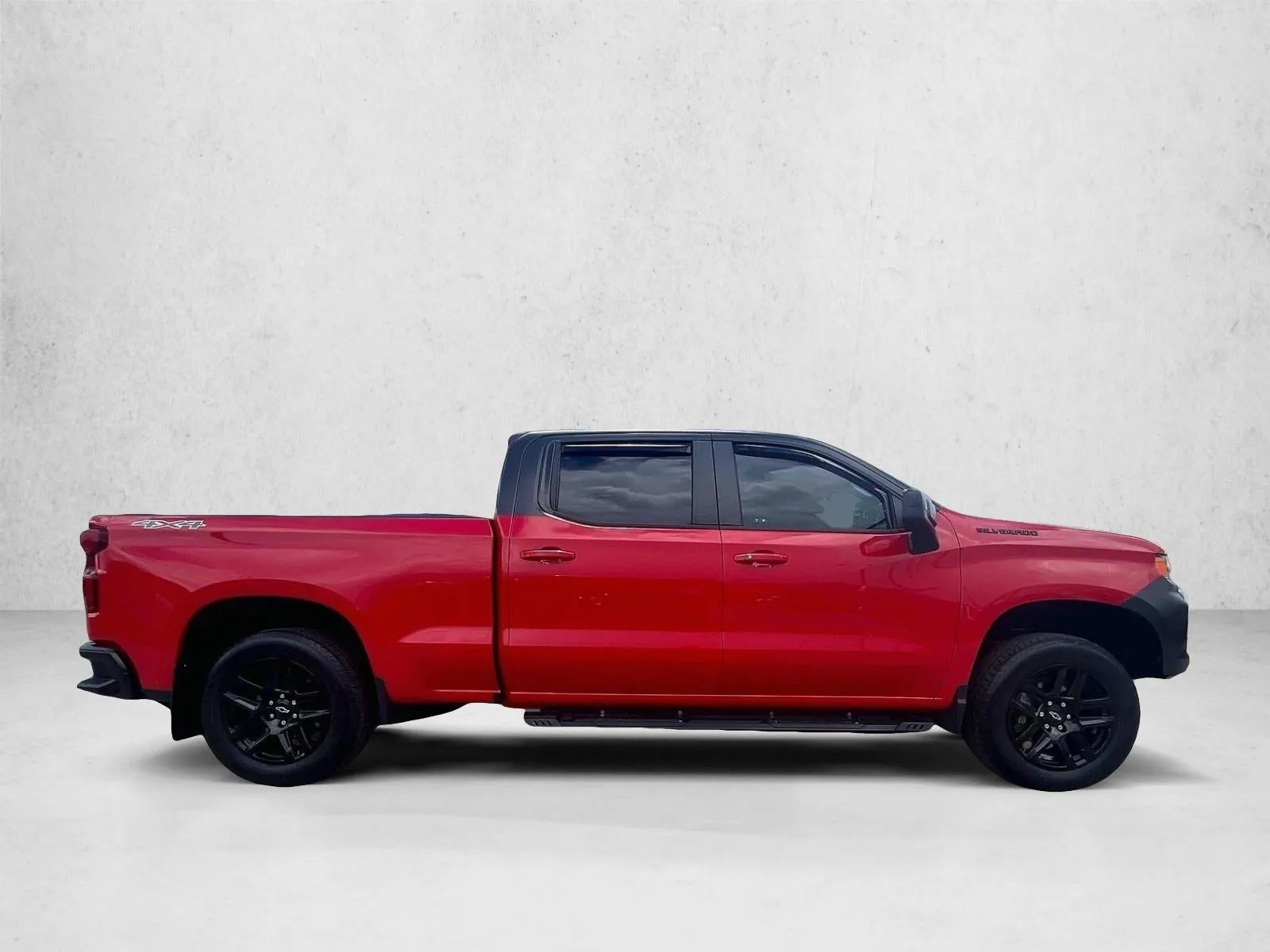 2023 Chevrolet Silverado 1500 RST photo 4