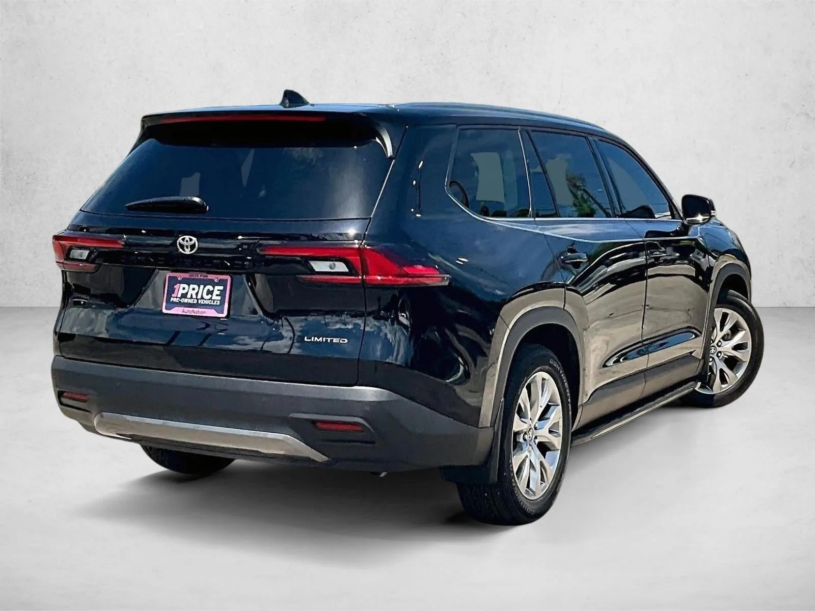 2026 Toyota Grand Highlander Limited photo 2