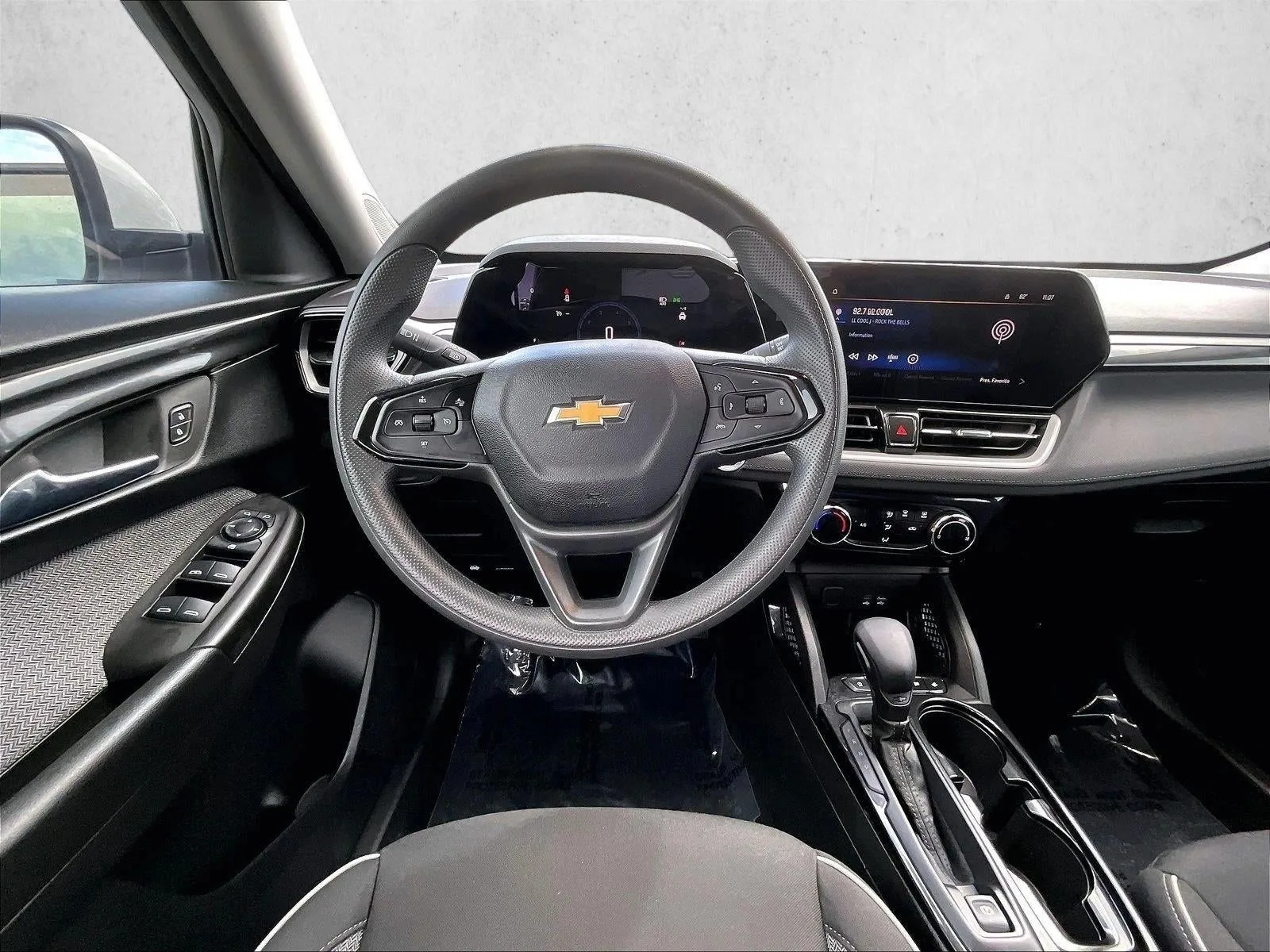 2026 Chevrolet Trailblazer LT photo 7