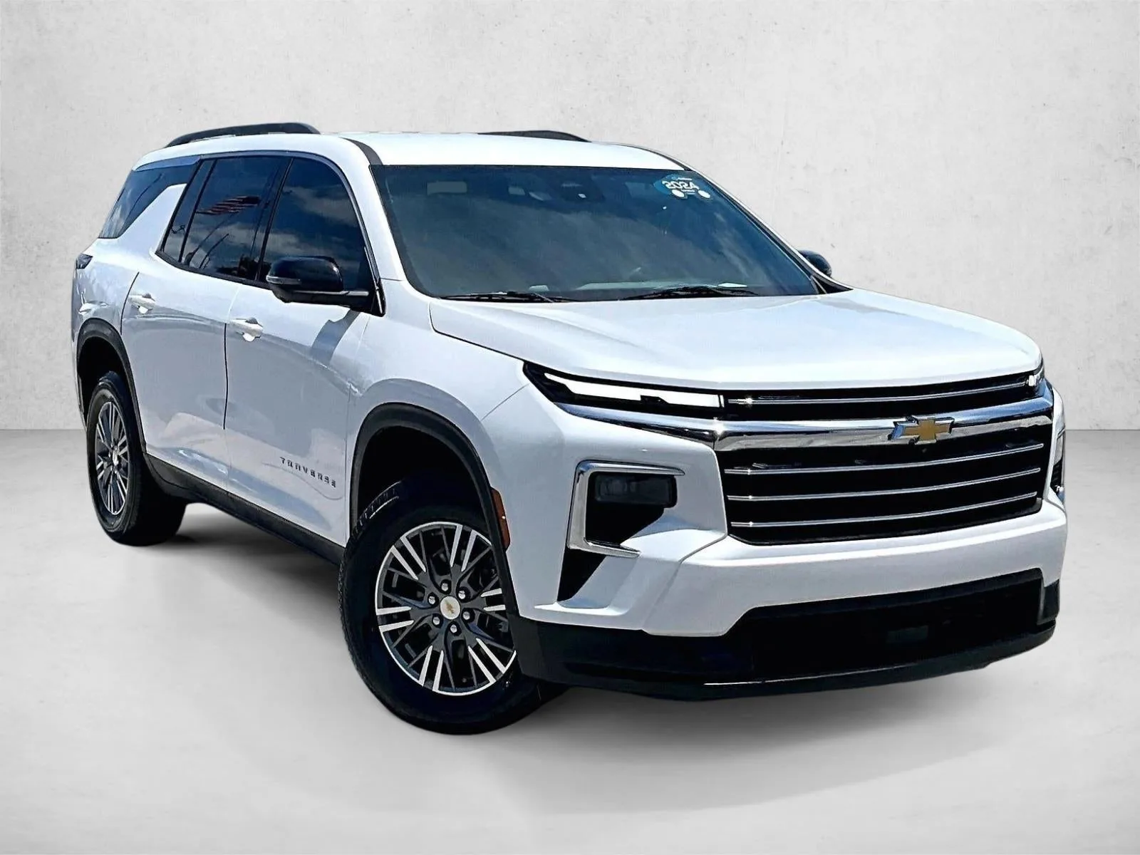 2024 Chevrolet Traverse LT photo 12