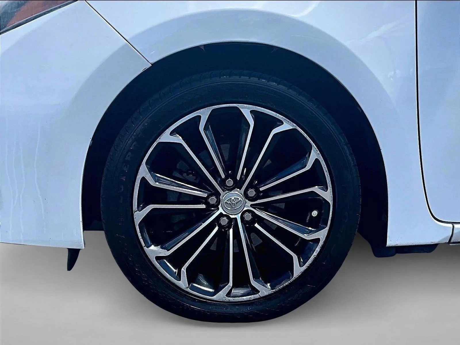 2016 Toyota Corolla S photo 10