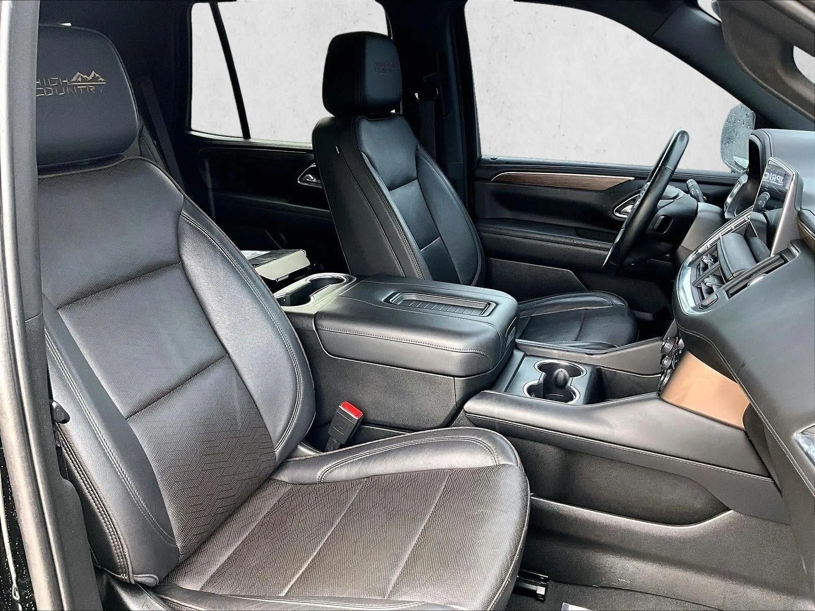 2023 Chevrolet Tahoe High Country photo 9