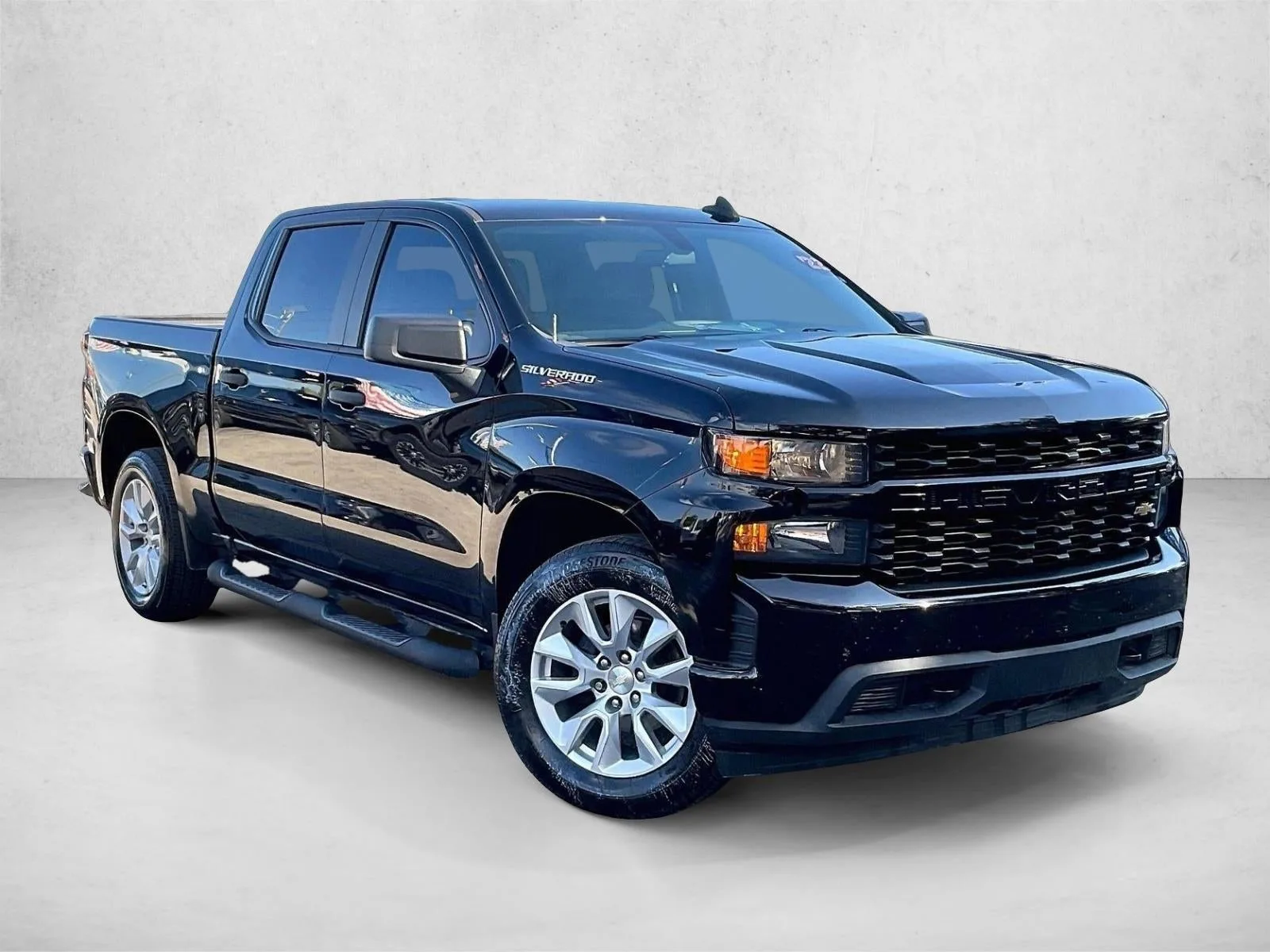 2022 Chevrolet Silverado 1500 LTD Custom photo 12