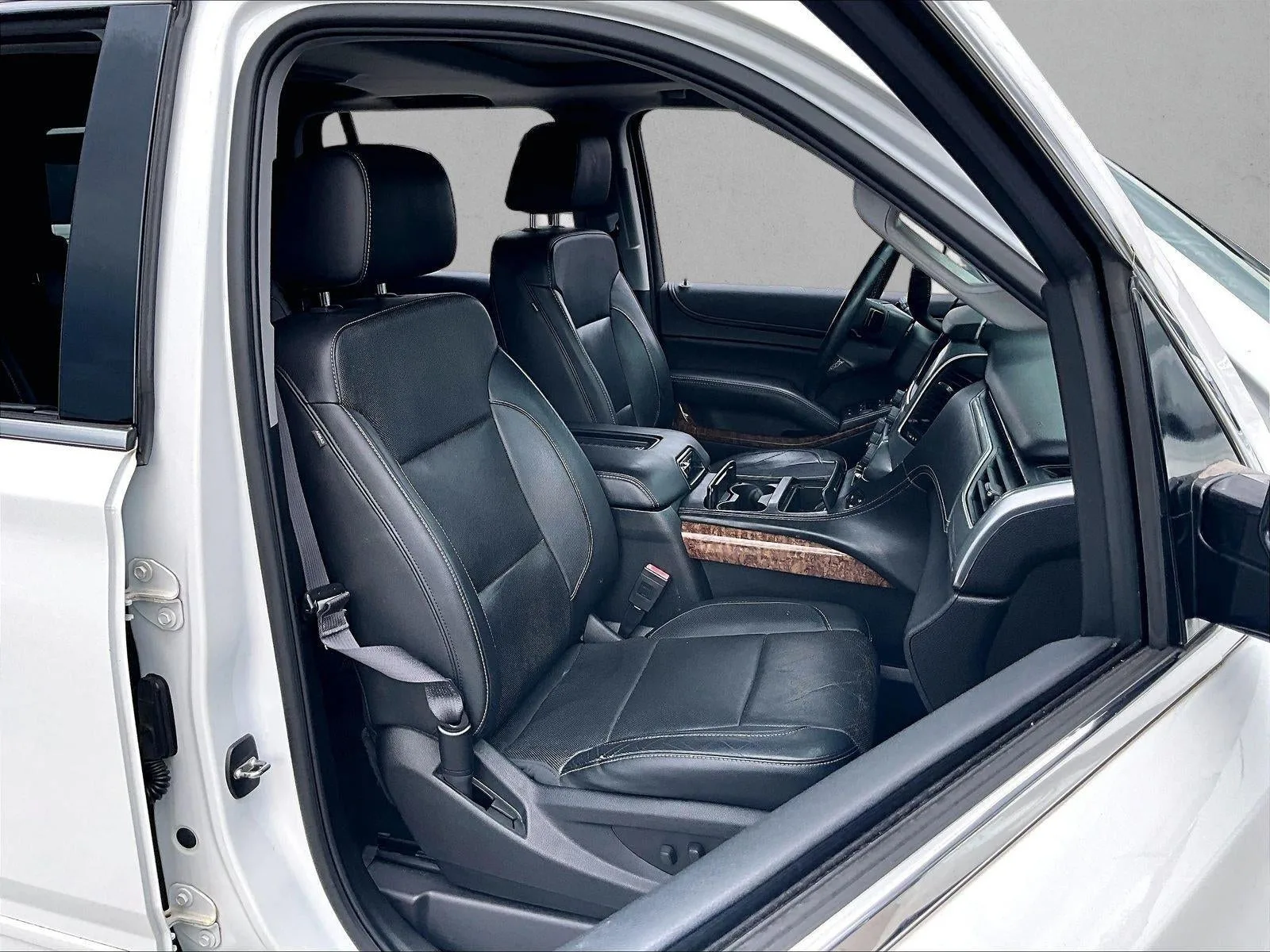 2017 Chevrolet Tahoe Premier photo 9