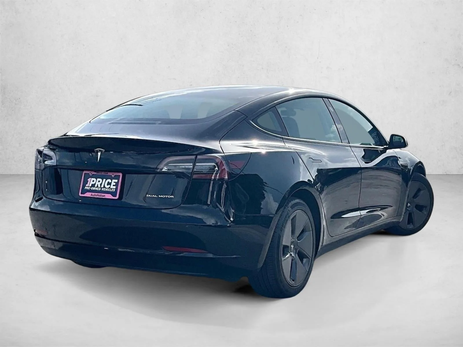 2021 Tesla Model 3 Long Range photo 2