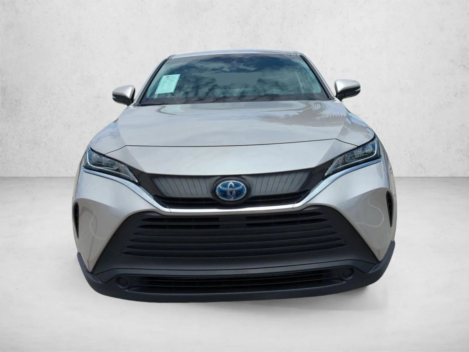 2022 Toyota Venza LE AWD (GS) photo 2