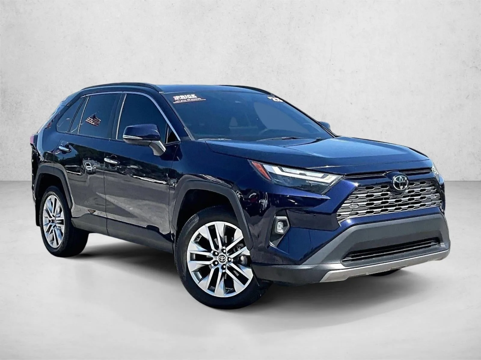 2025 Toyota RAV4 Limited photo 12