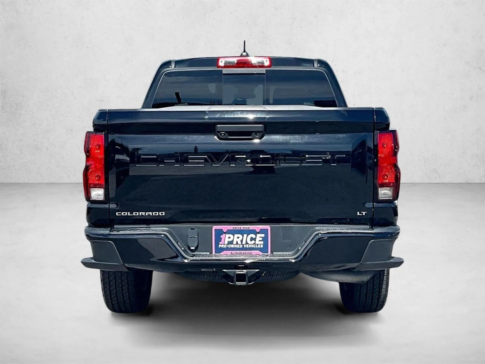 2023 Chevrolet Colorado 2WD LT photo 4