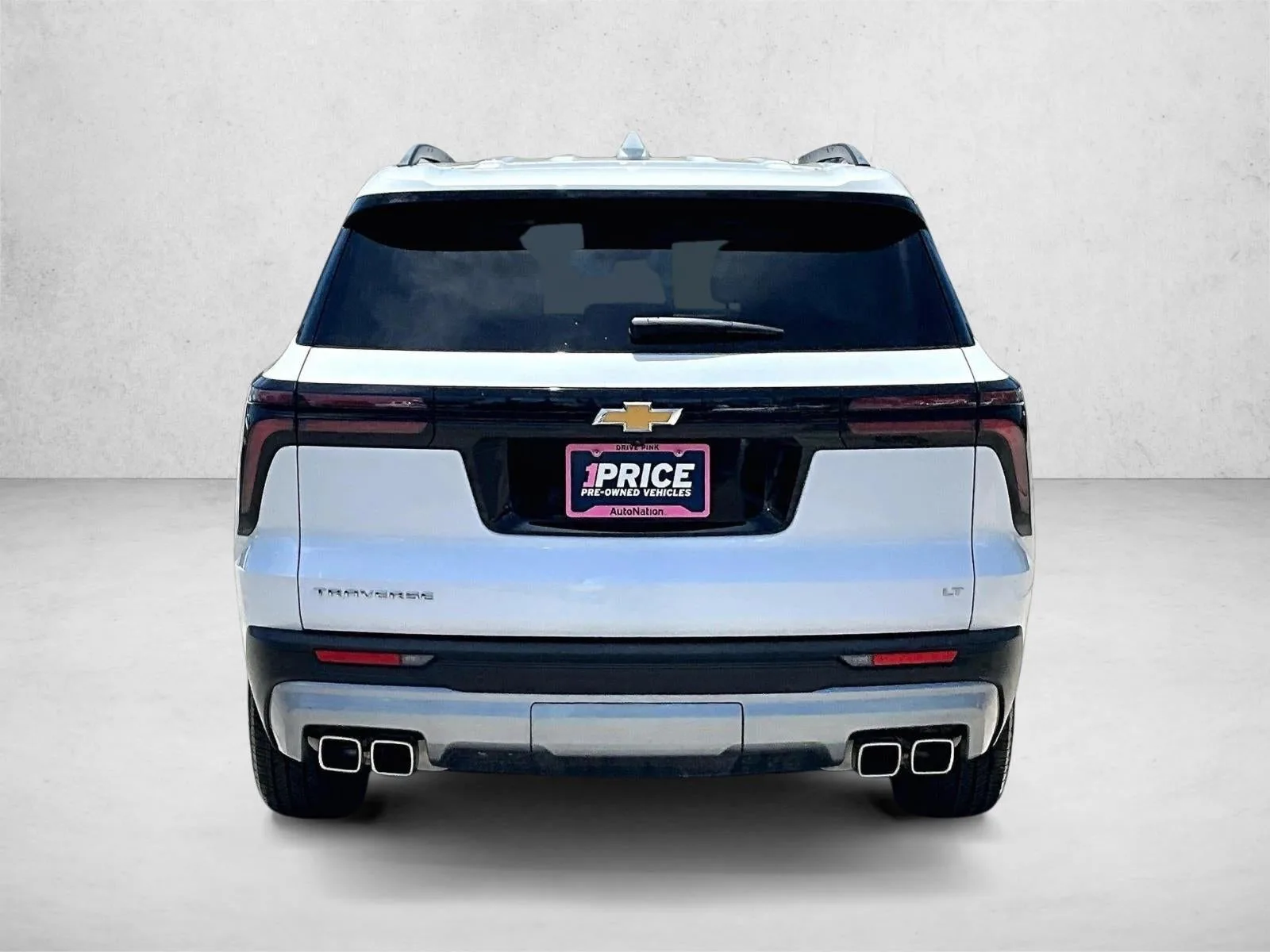 2024 Chevrolet Traverse LT photo 4