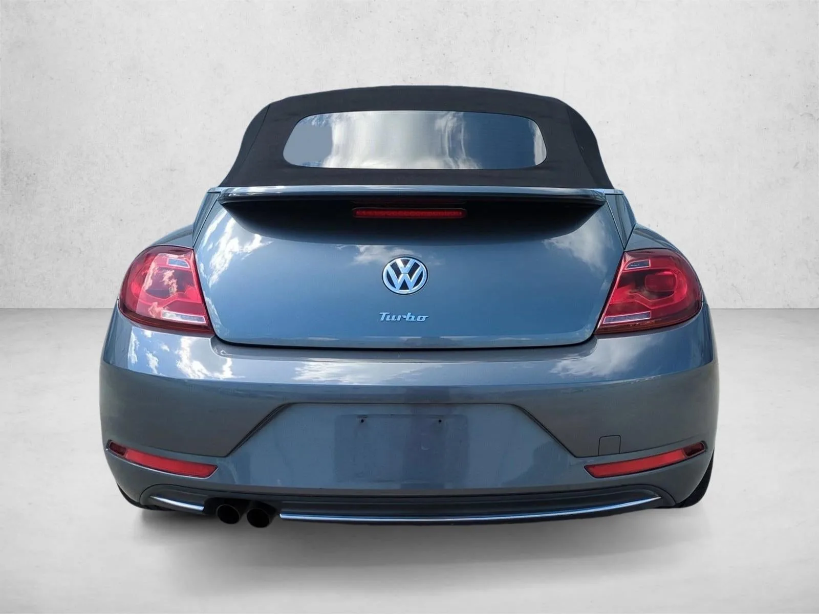 2018 Volkswagen Beetle Convertible S Auto photo 6