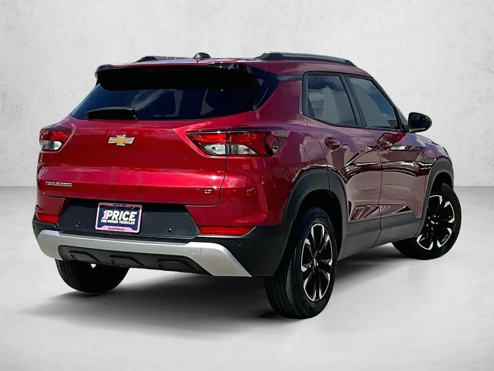 2021 Chevrolet Trailblazer LT photo 2