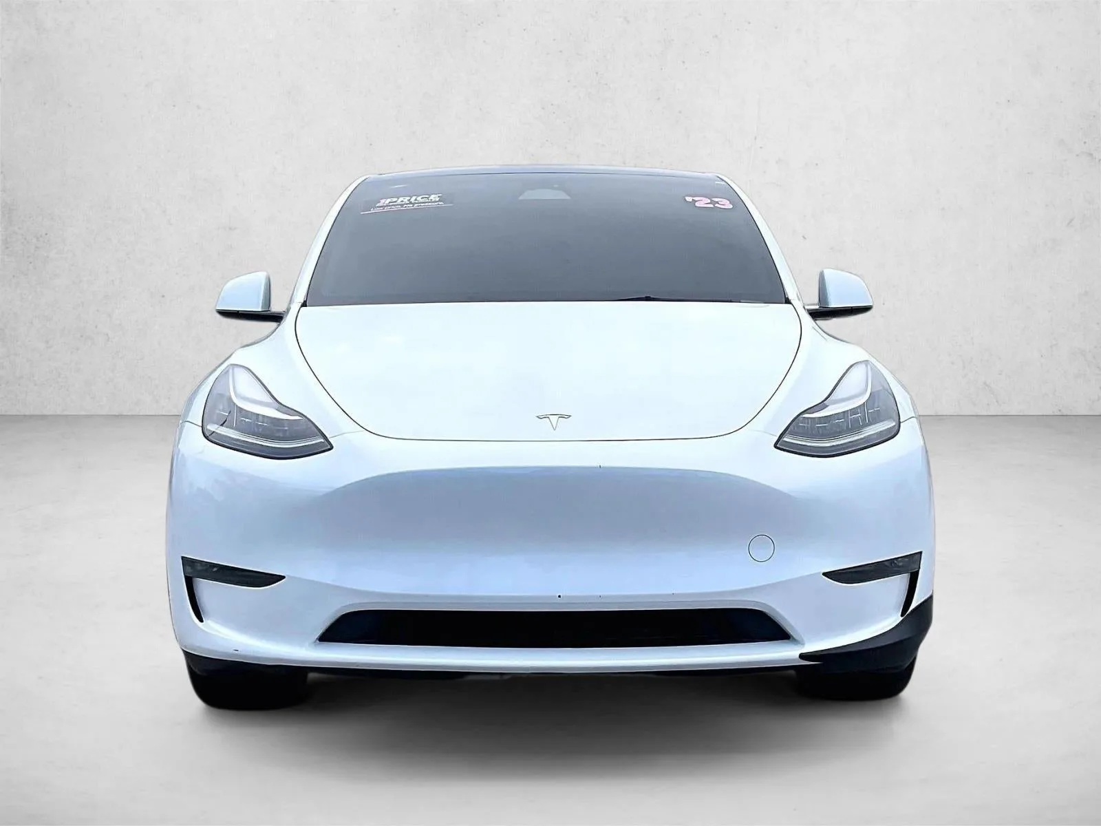 2023 Tesla Model Y Long Range photo 2