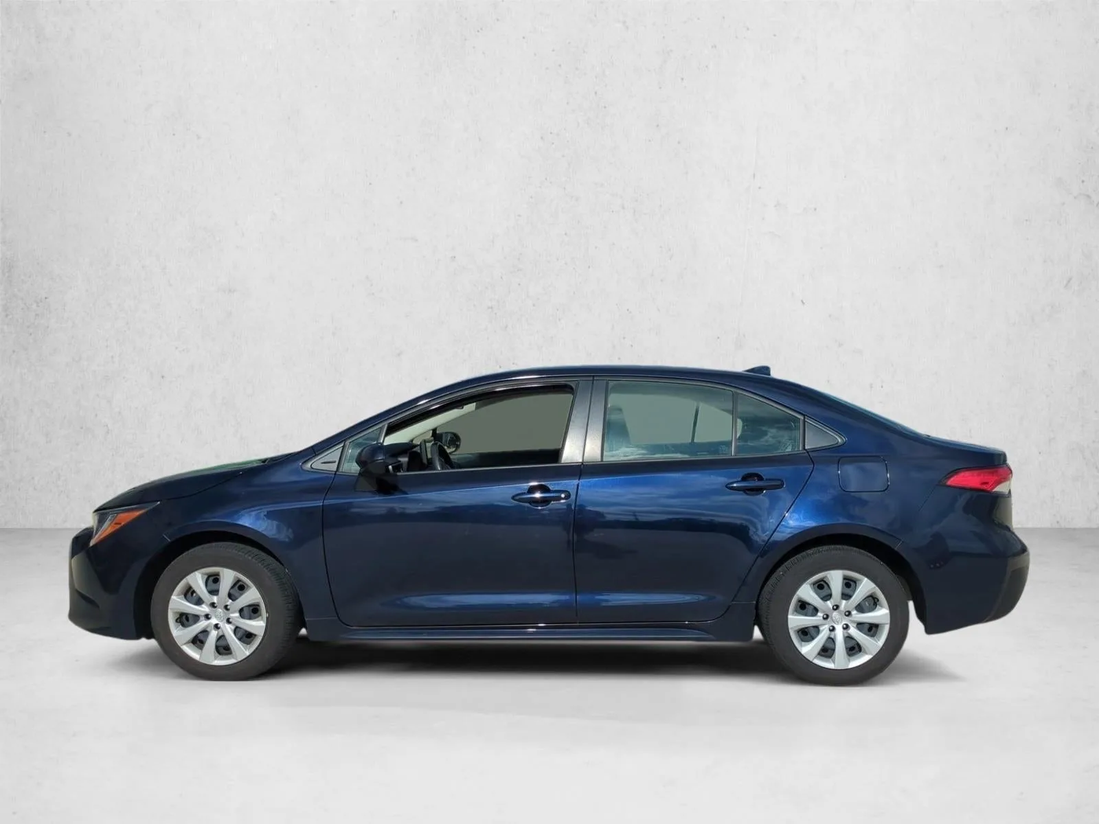 2023 Toyota Corolla LE CVT (Natl) photo 8