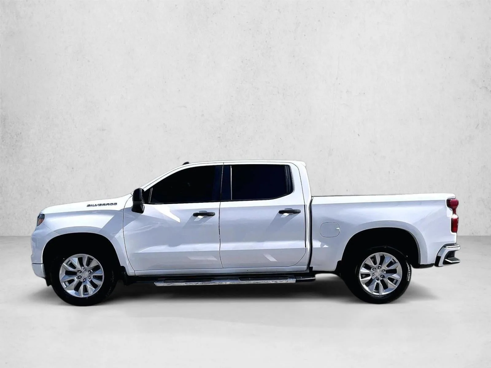 2023 Chevrolet Silverado 1500 Custom photo 6