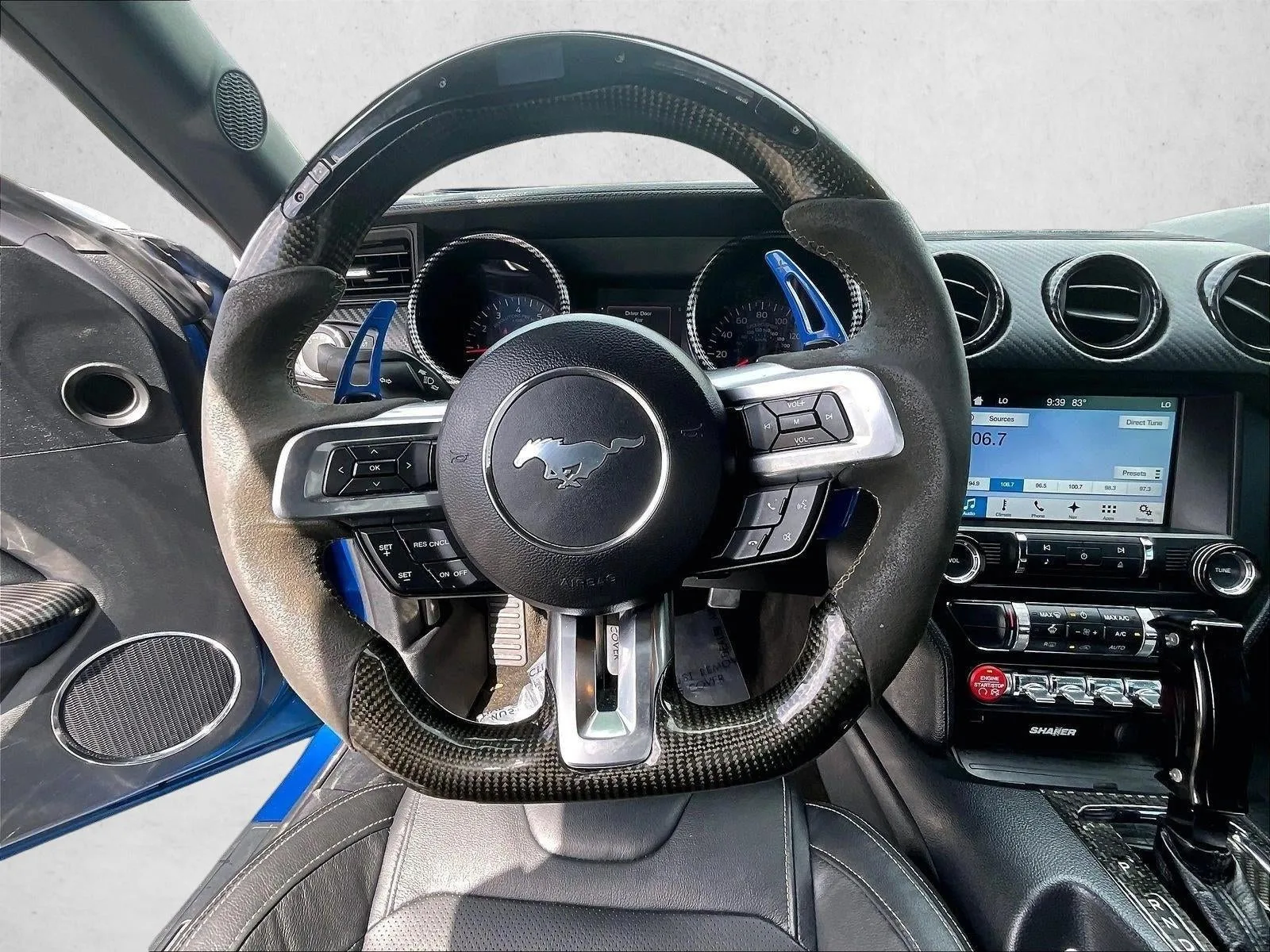 2017 Ford Mustang GT Premium photo 7