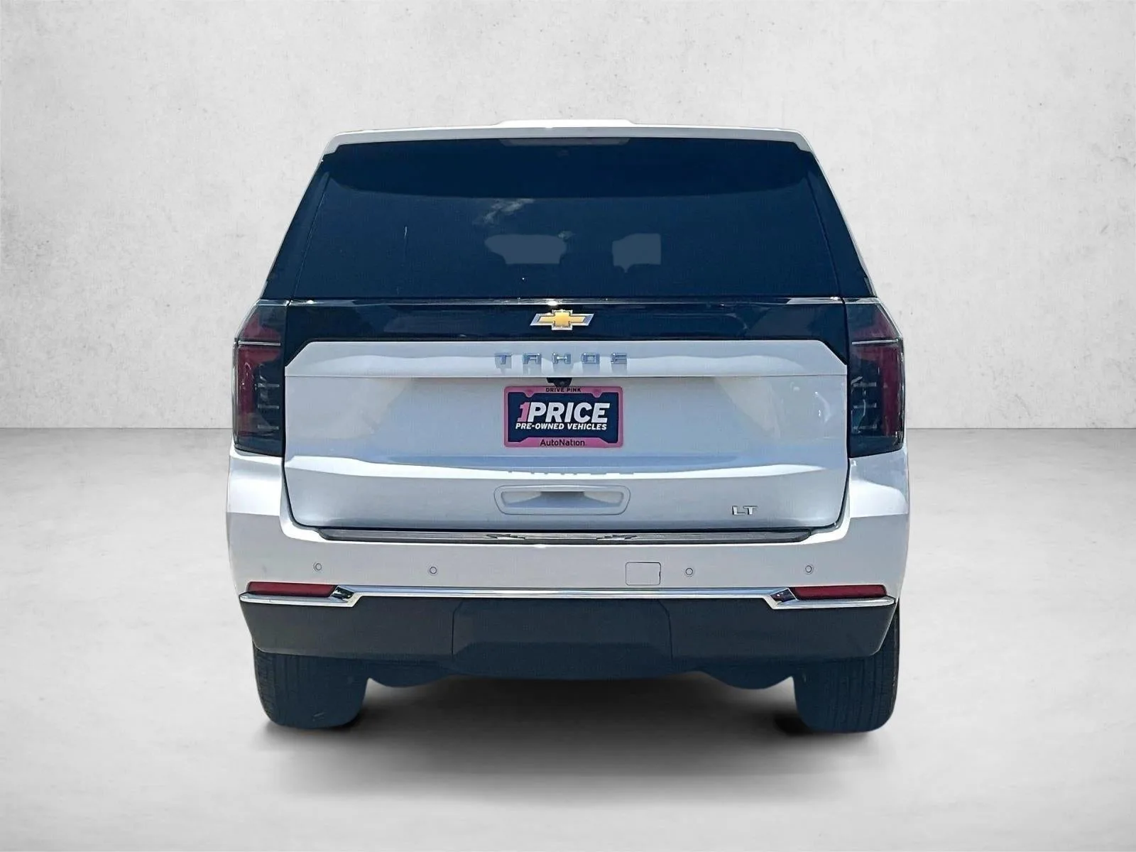 2025 Chevrolet Tahoe LT photo 4