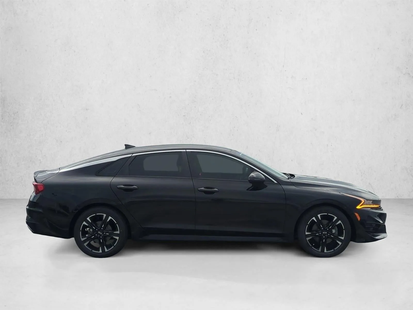 2021 Kia K5 GT-Line photo 4