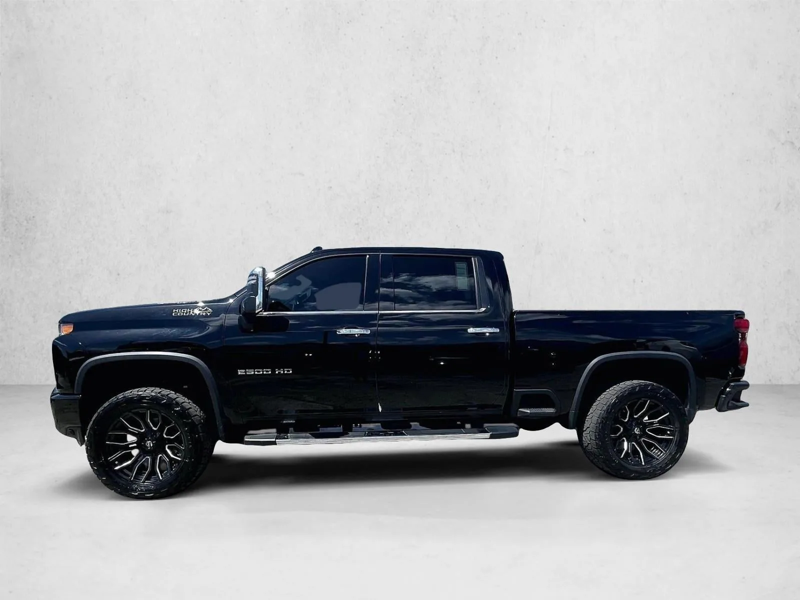 2022 Chevrolet Silverado 2500 HD High Country photo 6