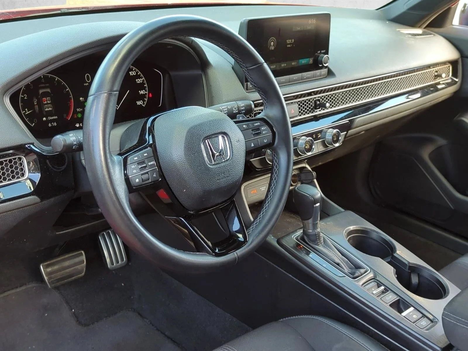2023 Honda Civic Hatchback Sport CVT photo 9