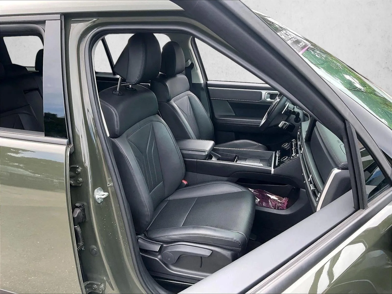 2024 Hyundai Santa Fe SEL photo 9